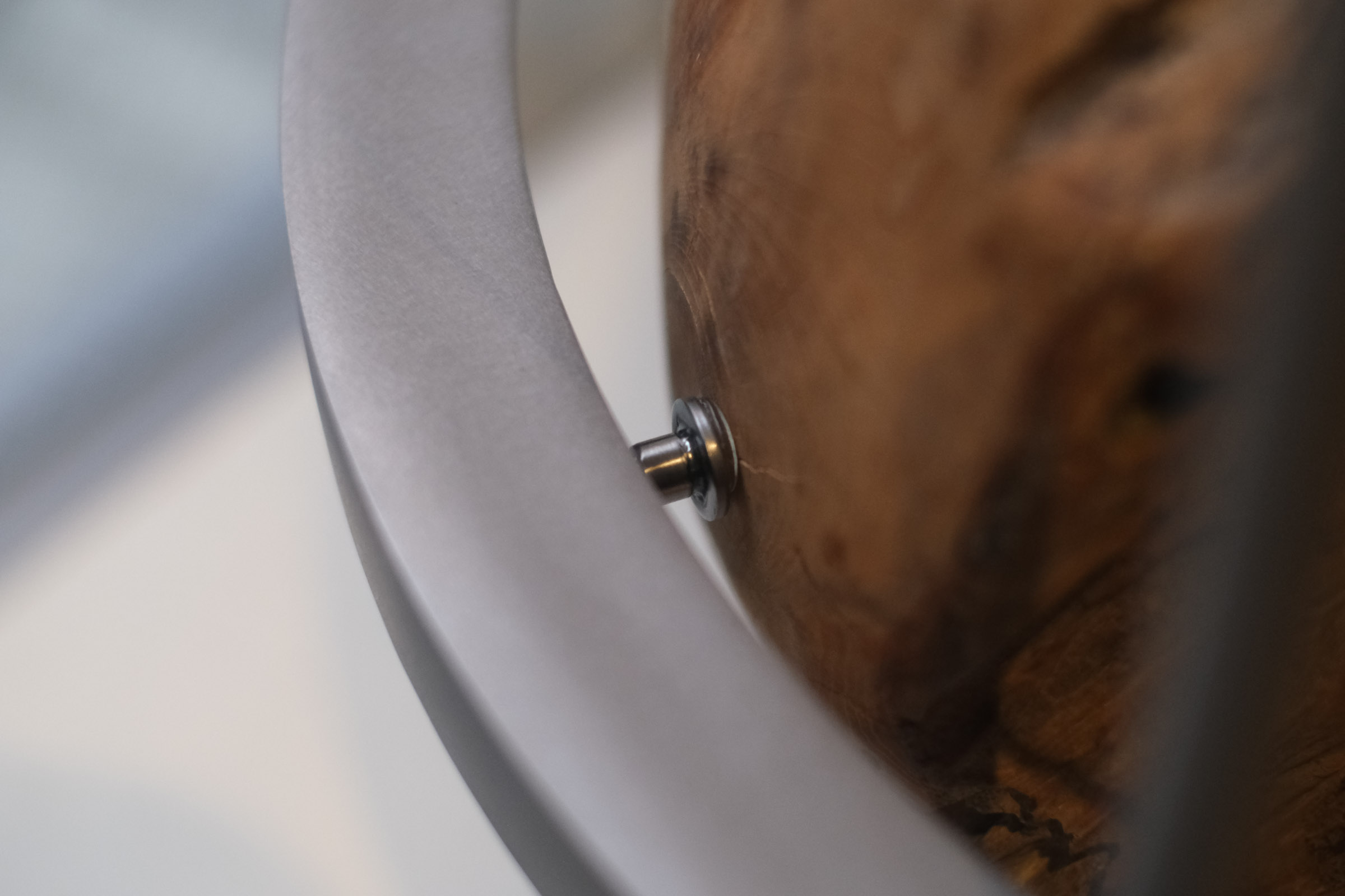 Driftwood Side Table 09