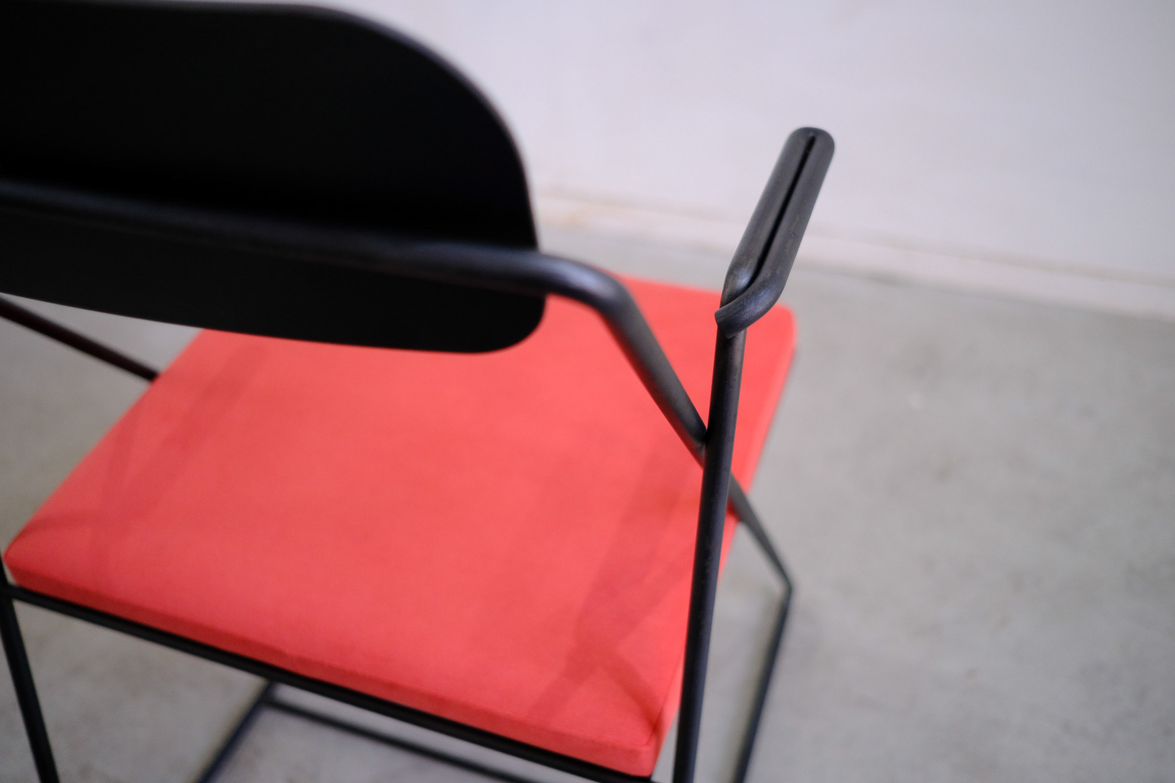 Sketch Chair 08