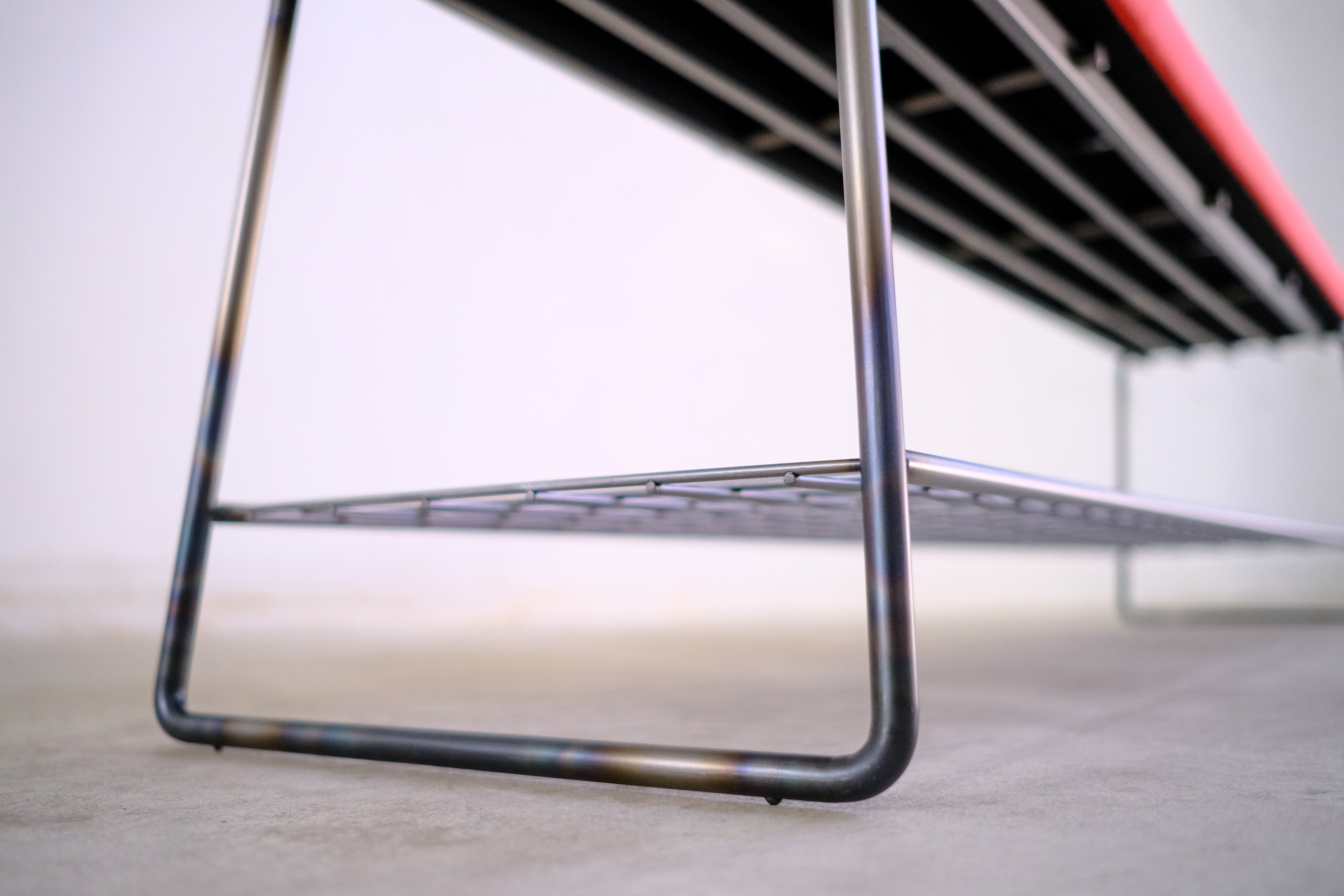 Skewer Bench 04